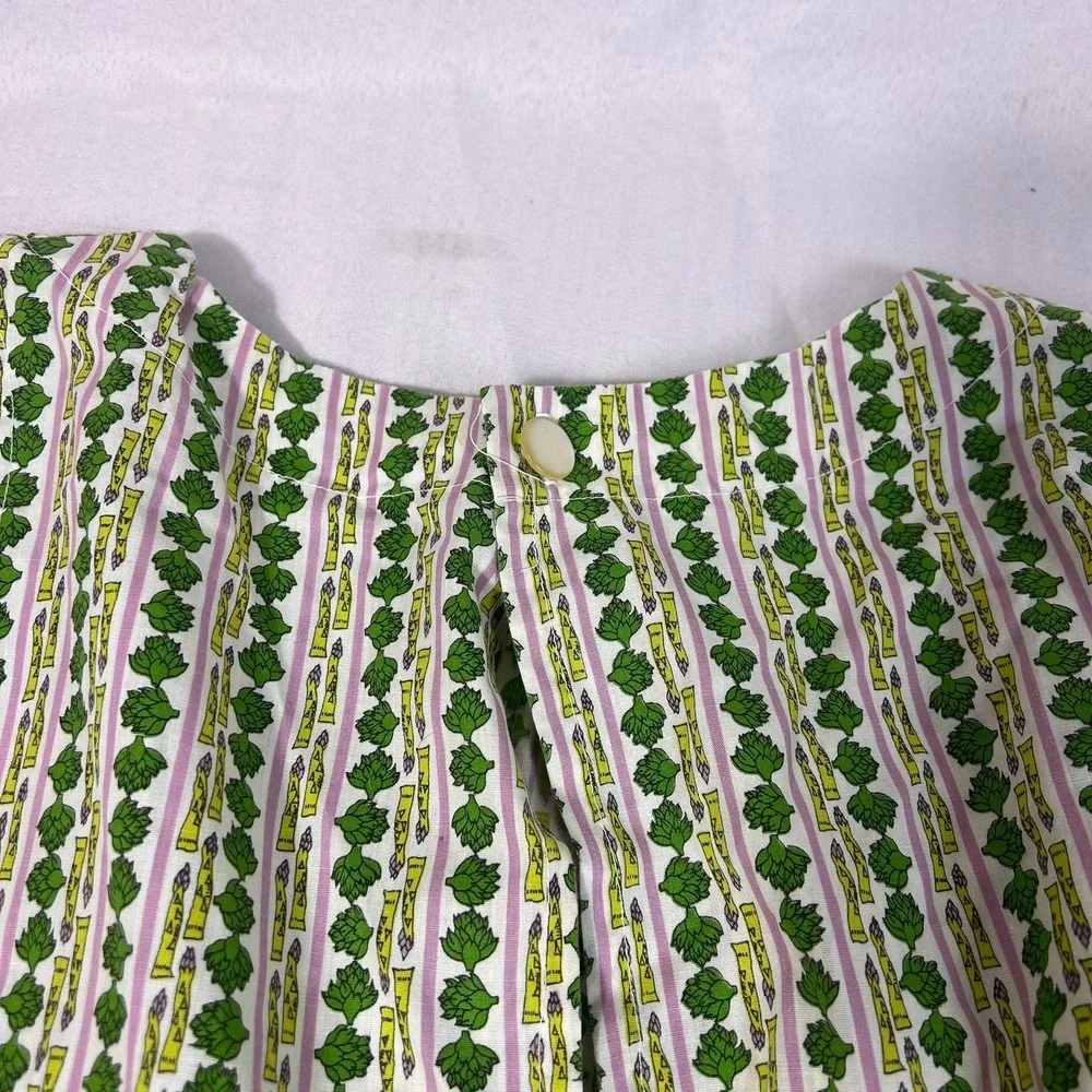 Vintage Grandma Apron Green veggie Print Pink Stripe Full Front Apron w/ Pockets
